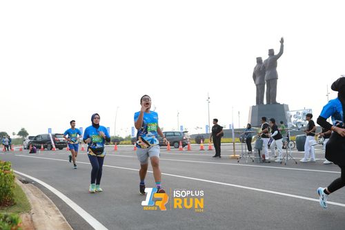 Race photo from ISOPlus Run 2024 Jakarta