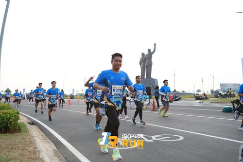 Race photo from ISOPlus Run 2024 Jakarta