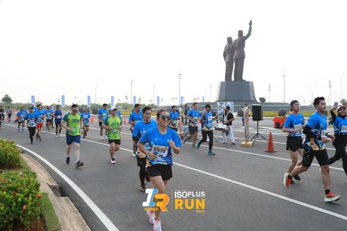 Race photo from ISOPlus Run 2024 Jakarta