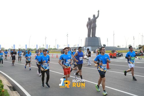 Race photo from ISOPlus Run 2024 Jakarta