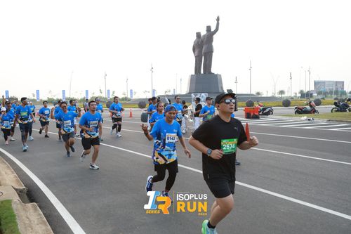 Race photo from ISOPlus Run 2024 Jakarta
