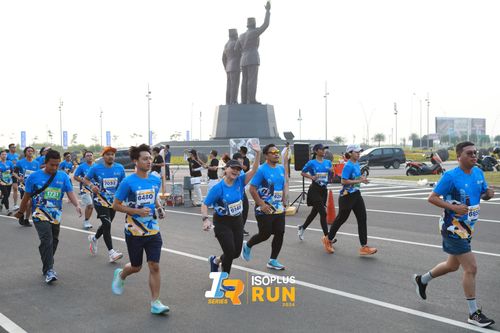 Race photo from ISOPlus Run 2024 Jakarta