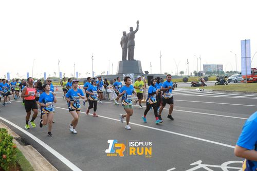 Race photo from ISOPlus Run 2024 Jakarta