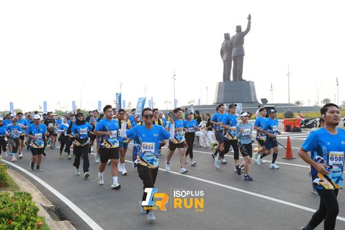 Race photo from ISOPlus Run 2024 Jakarta