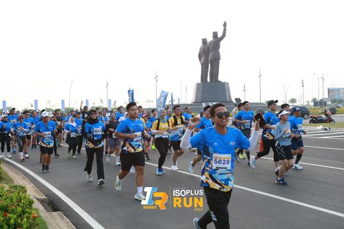 Race photo from ISOPlus Run 2024 Jakarta
