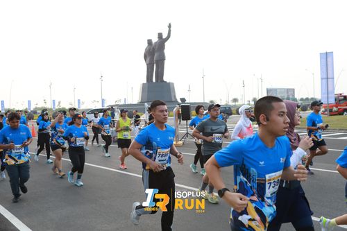 Race photo from ISOPlus Run 2024 Jakarta
