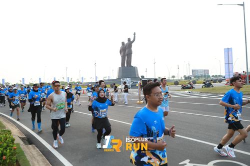Race photo from ISOPlus Run 2024 Jakarta