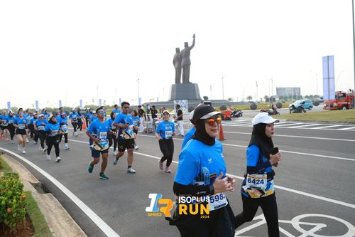 Race photo from ISOPlus Run 2024 Jakarta