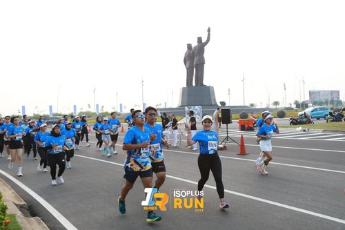 Race photo from ISOPlus Run 2024 Jakarta
