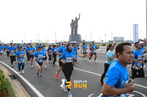 Race photo from ISOPlus Run 2024 Jakarta