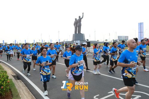 Race photo from ISOPlus Run 2024 Jakarta