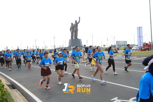Race photo from ISOPlus Run 2024 Jakarta