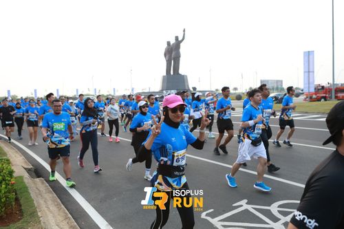 Race photo from ISOPlus Run 2024 Jakarta