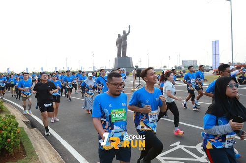 Race photo from ISOPlus Run 2024 Jakarta