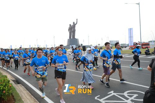 Race photo from ISOPlus Run 2024 Jakarta