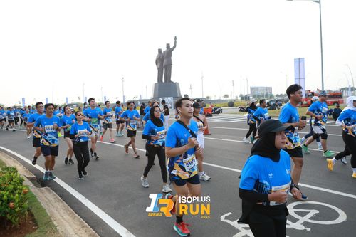 Race photo from ISOPlus Run 2024 Jakarta