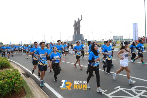 Race photo from ISOPlus Run 2024 Jakarta
