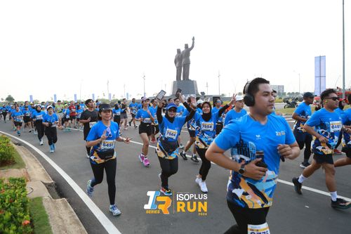 Race photo from ISOPlus Run 2024 Jakarta