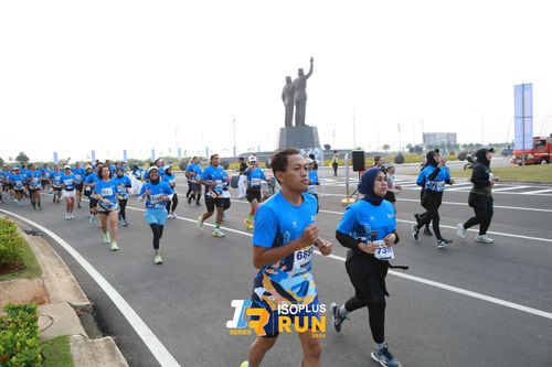 Race photo from ISOPlus Run 2024 Jakarta