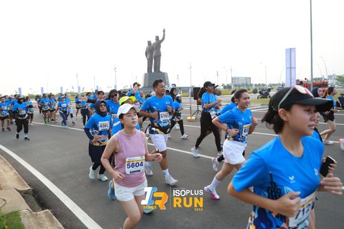 Race photo from ISOPlus Run 2024 Jakarta