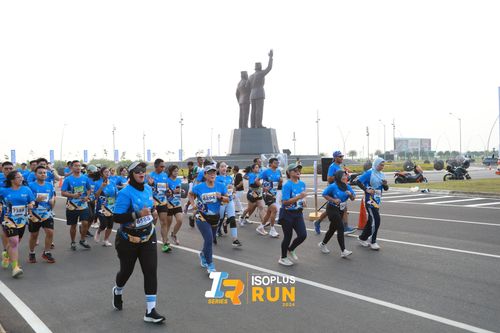 Race photo from ISOPlus Run 2024 Jakarta