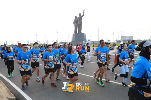 Race photo from ISOPlus Run 2024 Jakarta