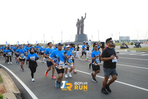 Race photo from ISOPlus Run 2024 Jakarta