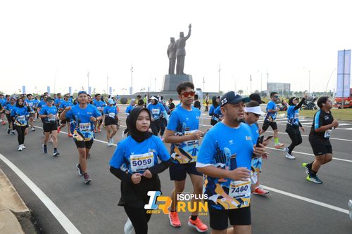 Race photo from ISOPlus Run 2024 Jakarta