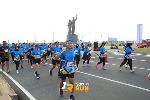 Race photo from ISOPlus Run 2024 Jakarta