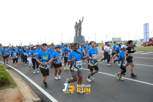Race photo from ISOPlus Run 2024 Jakarta