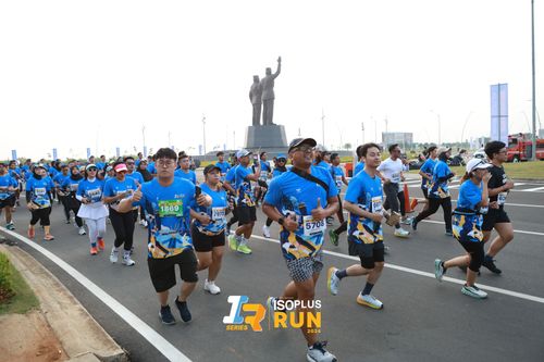 Race photo from ISOPlus Run 2024 Jakarta