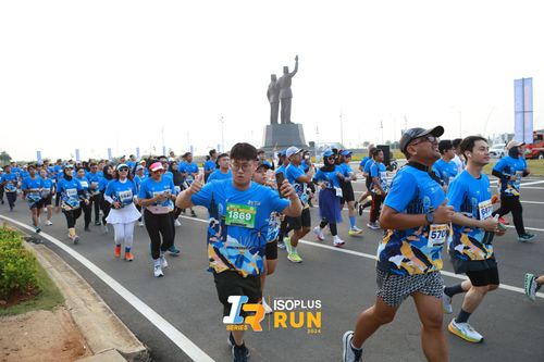 Race photo from ISOPlus Run 2024 Jakarta