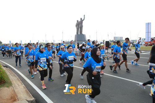 Race photo from ISOPlus Run 2024 Jakarta