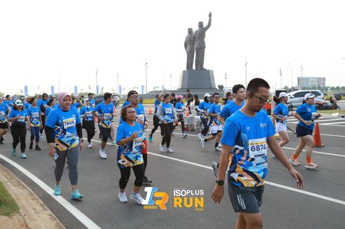 Race photo from ISOPlus Run 2024 Jakarta