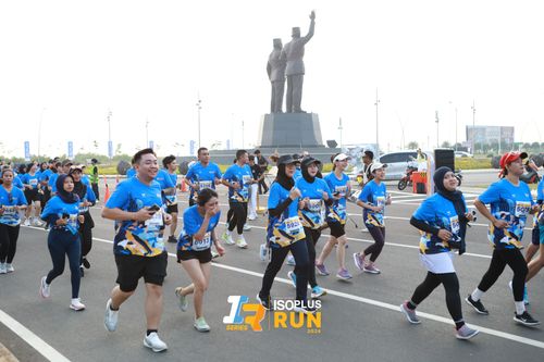 Race photo from ISOPlus Run 2024 Jakarta