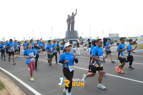 Race photo from ISOPlus Run 2024 Jakarta