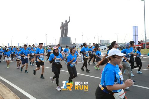 Race photo from ISOPlus Run 2024 Jakarta