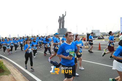 Race photo from ISOPlus Run 2024 Jakarta