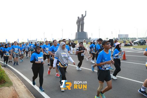 Race photo from ISOPlus Run 2024 Jakarta