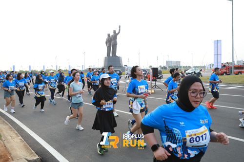 Race photo from ISOPlus Run 2024 Jakarta