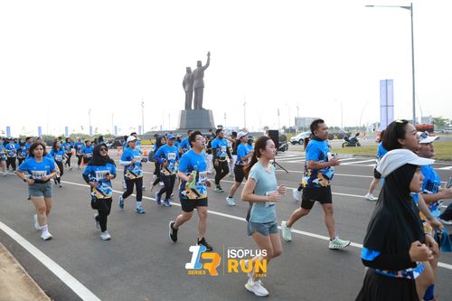 Race photo from ISOPlus Run 2024 Jakarta