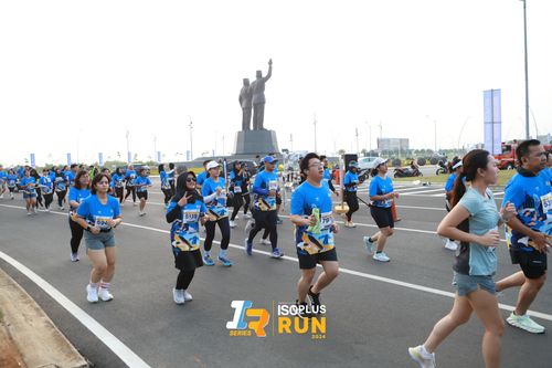 Race photo from ISOPlus Run 2024 Jakarta