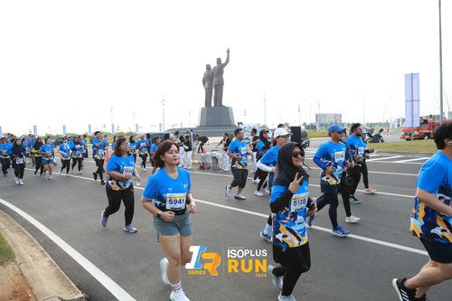 Race photo from ISOPlus Run 2024 Jakarta