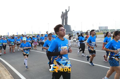 Race photo from ISOPlus Run 2024 Jakarta