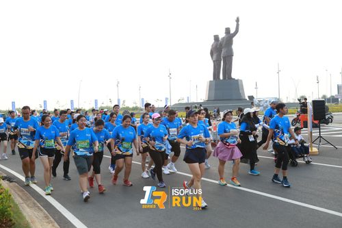 Race photo from ISOPlus Run 2024 Jakarta