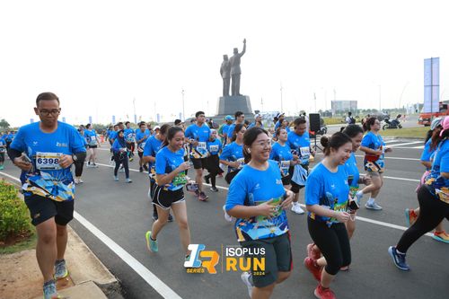 Race photo from ISOPlus Run 2024 Jakarta