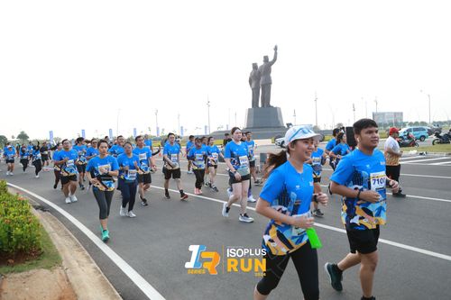 Race photo from ISOPlus Run 2024 Jakarta