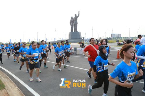 Race photo from ISOPlus Run 2024 Jakarta