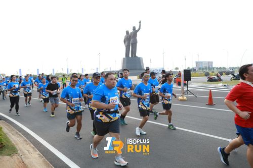 Race photo from ISOPlus Run 2024 Jakarta