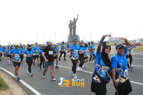 Race photo from ISOPlus Run 2024 Jakarta